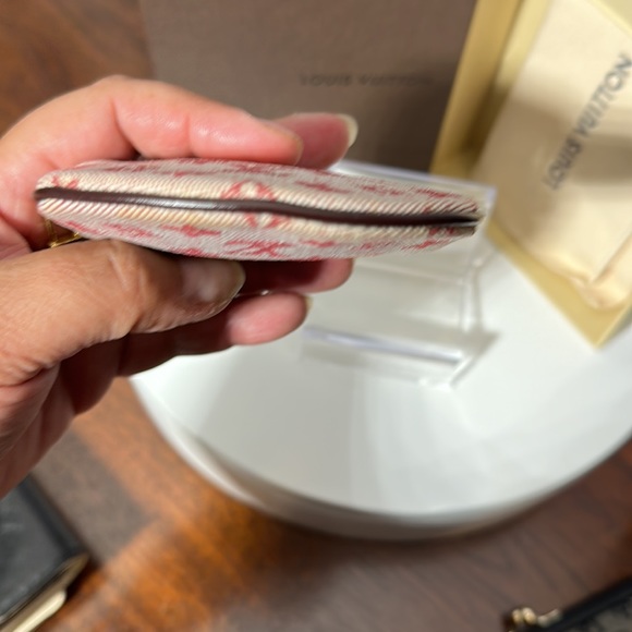 Louis Vuitton Monogram Mini Lin coin case in EUC - Picture 9 of 17